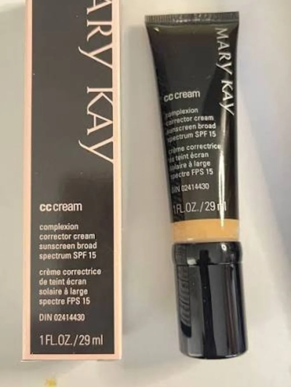Mary Kay CC Cream - Light to Medium Beige Finish